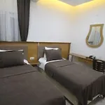 Gulistan Zara