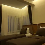 Gulistan Zara