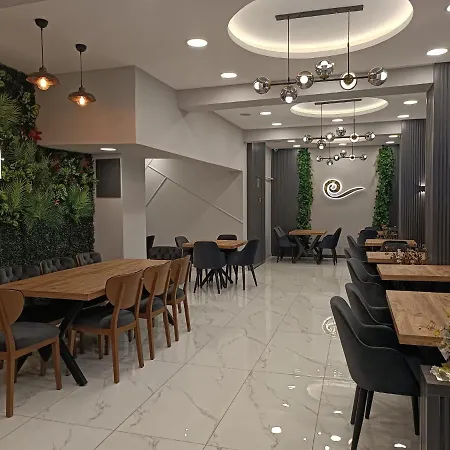 Hotel Gulistan *