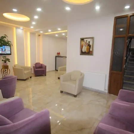 Gulistan Hotel *
