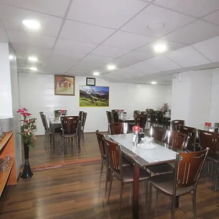 Gulistan Hotel