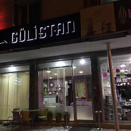 Hotel Gulistan *