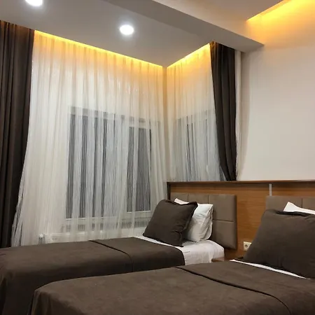 Gulistan Hotel