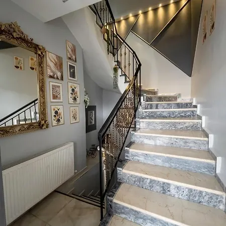 Отель Gulistan Zara