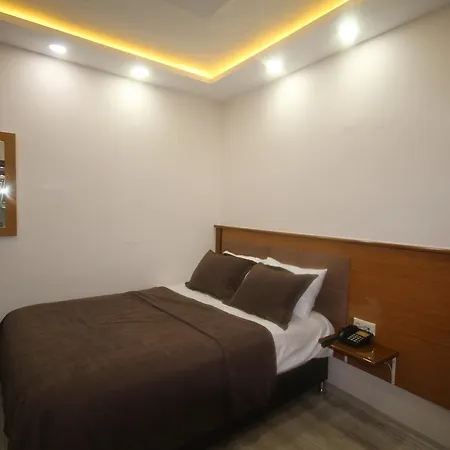 Gulistan Hotel *